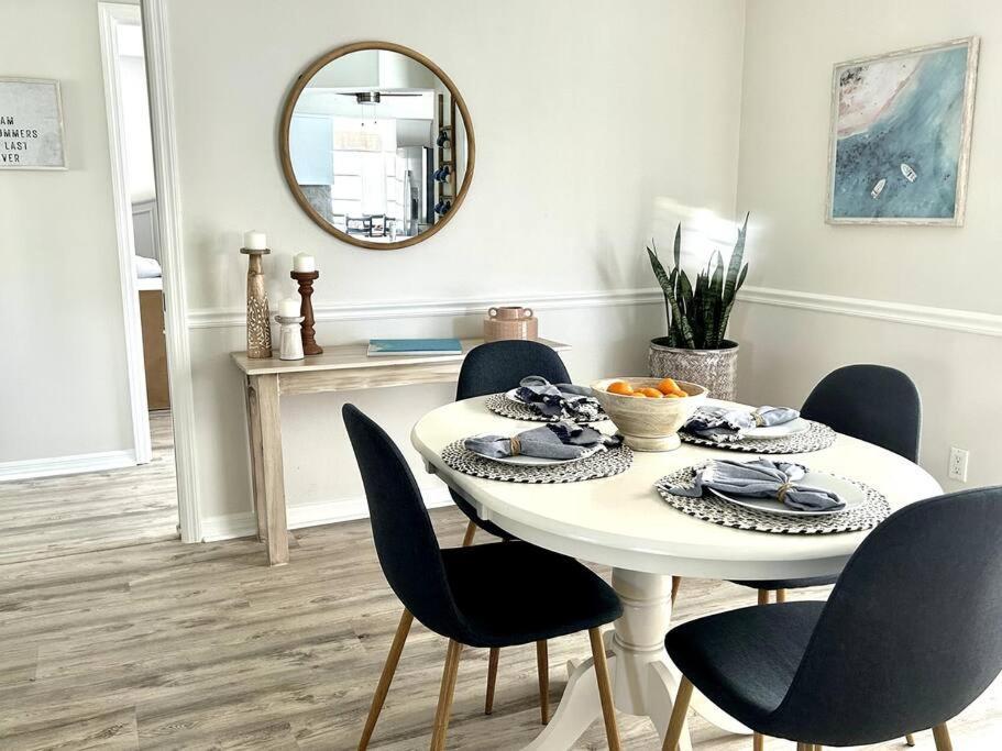 Beautiful Spacious Home! Close To Beaches - Heated Private Pool Englewood Eksteriør bilde